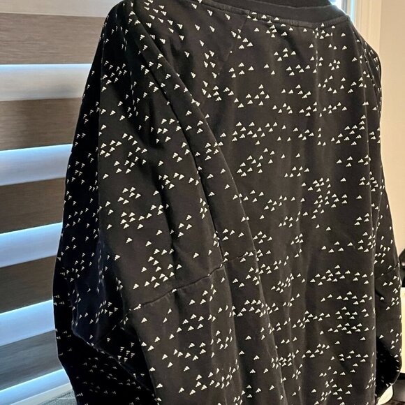 Adidas Black Woman'sSportswear Winners Badge of Sport Crew Sweatshirt Size L - Picture 10 of 16